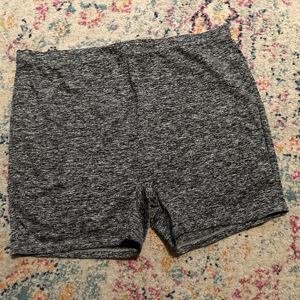 Women’s SHEIN curve grey biker shorts size 3XL leggings heather gray